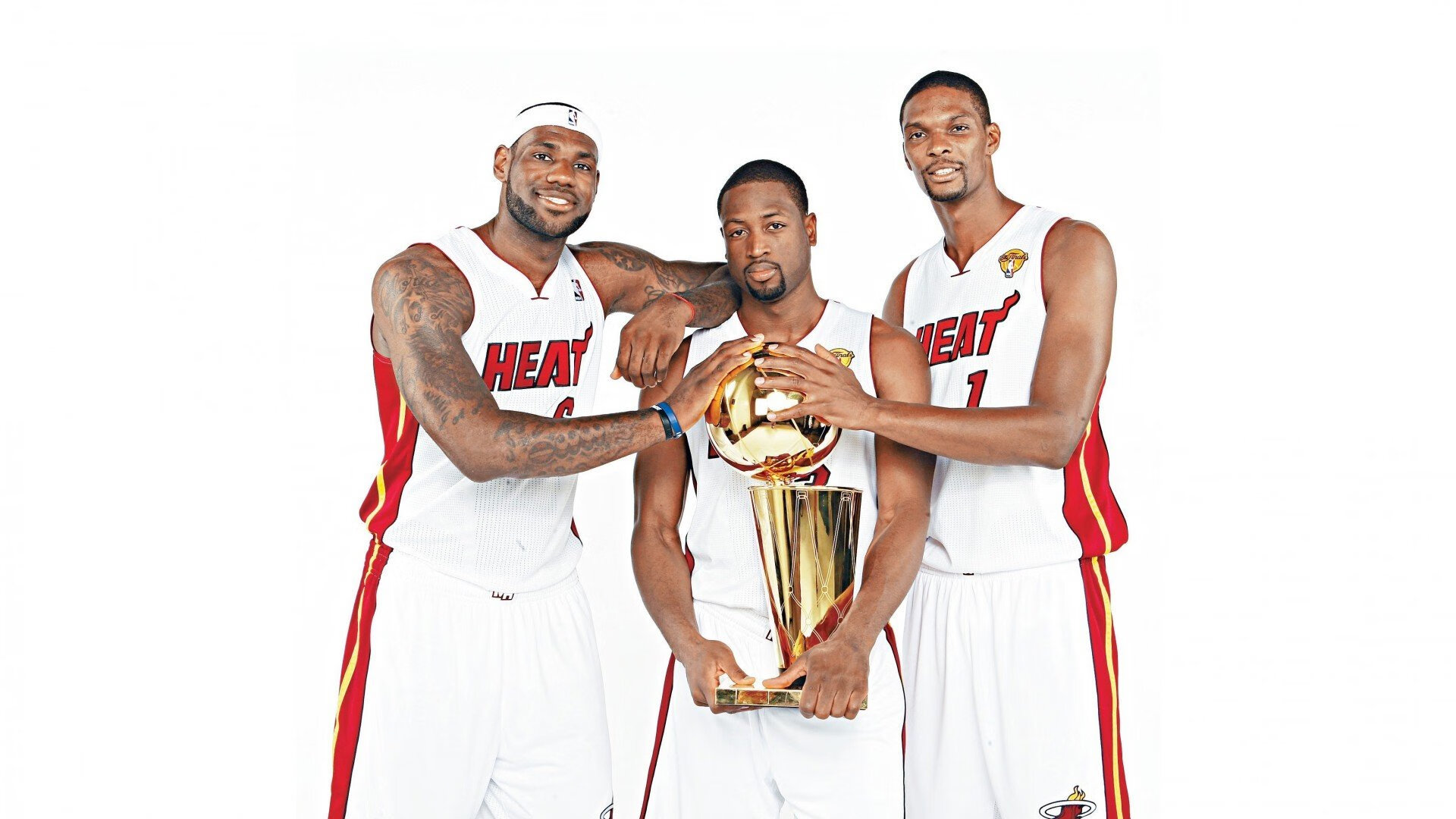 库里年薪TOP10，凭什么他能稳居NBA收入金字塔尖？|金年会体育入口